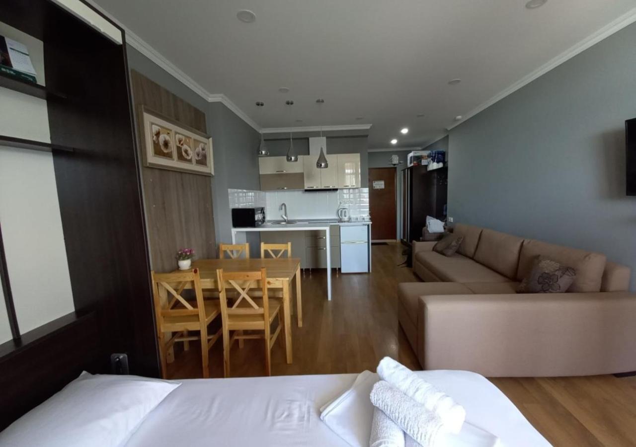 Apartment Marina In Apart-Hotel Residence Batumi Exterior photo