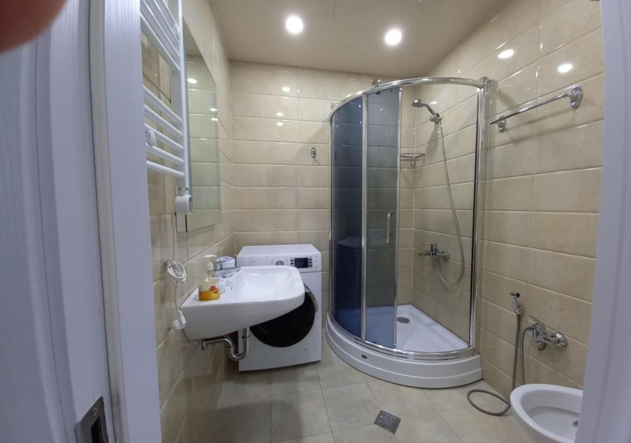 Apartment Marina In Apart-Hotel Residence Batumi Exterior photo